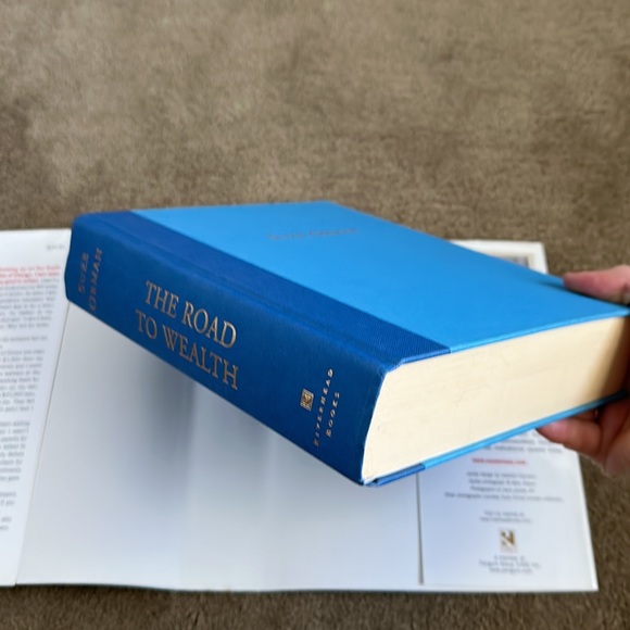 Suze Orman Financial Information/Reference Books - SET OF TWO - Picture 9 of 9